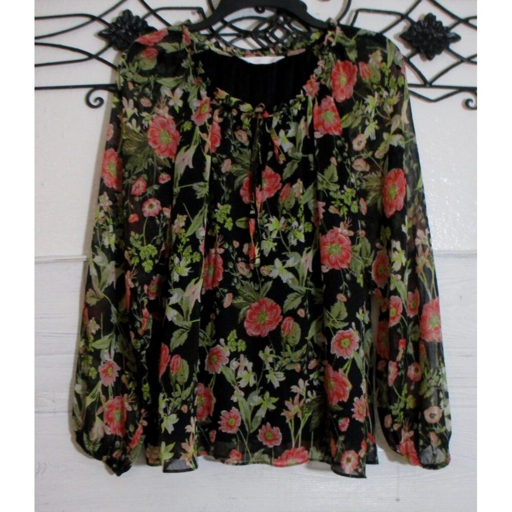 LC Lauren Conrad Pullover Top Women's Size M Black Floral Long Sleeve